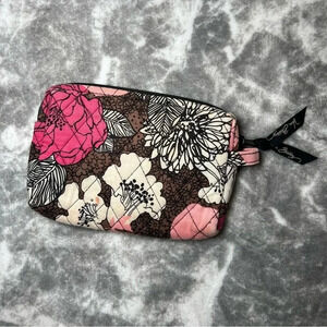 Vera Bradley Women's Zipper‎ Multicolor Floral Wristlet Purse/Pouch Wallet.